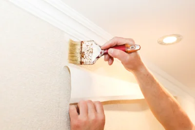 Pose de papier peint à Solrinnes — revêtements muraux et toiles de verre